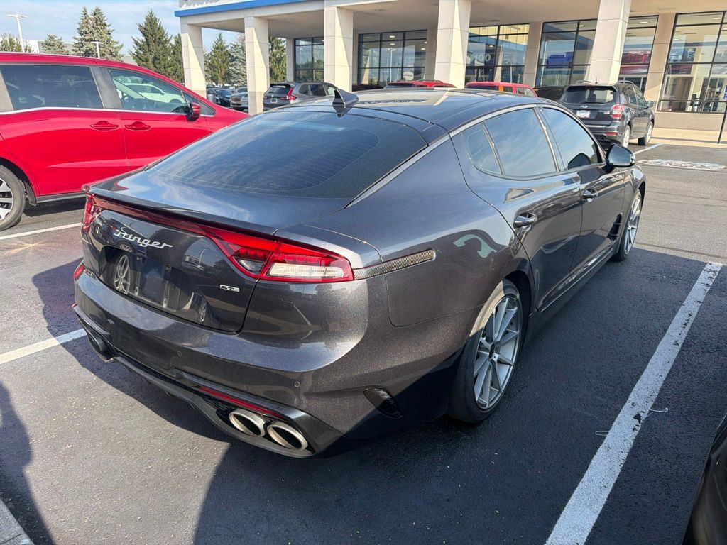Used 2023 Kia Stinger GT-Line w/ Sun & Sound Package AWD/4WD image 3