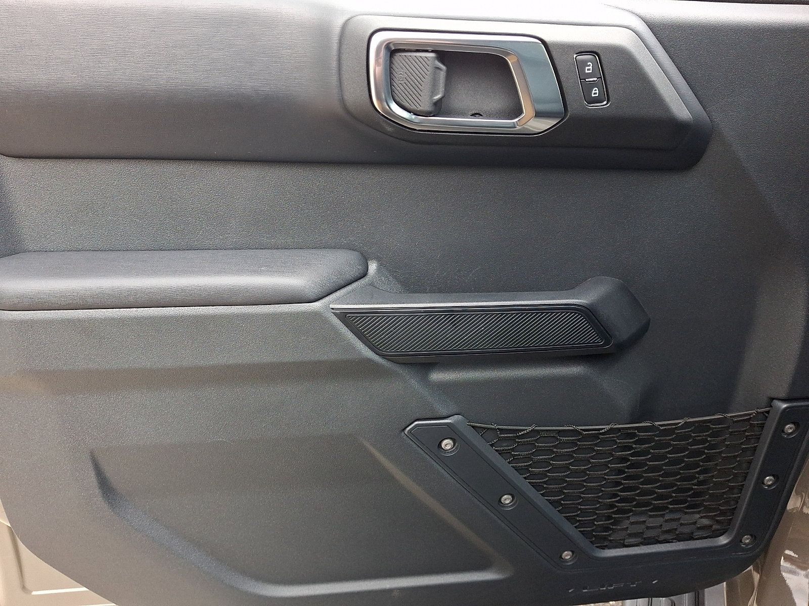 Used 2025 Ford Bronco Outer Banks AWD/4WD image 15