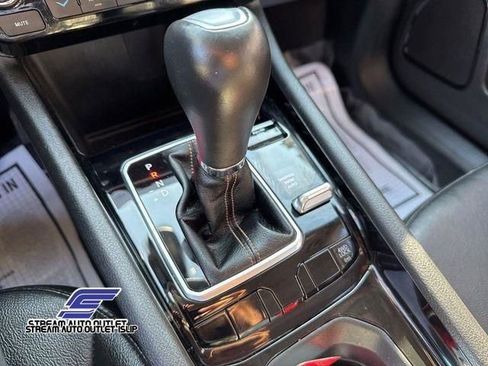 Used 2022 Jeep Compass Limited image 32