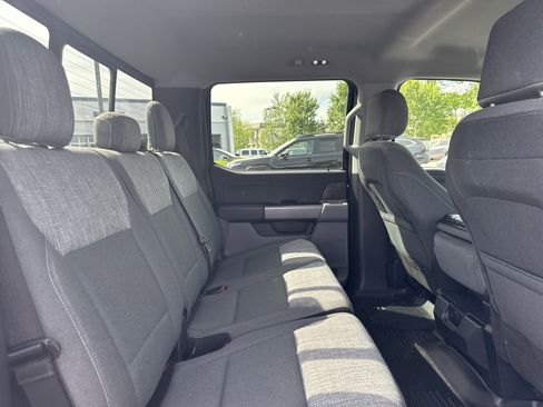 Used 2021 Ford F150 XLT w/ Equipment Group 302A High image 10