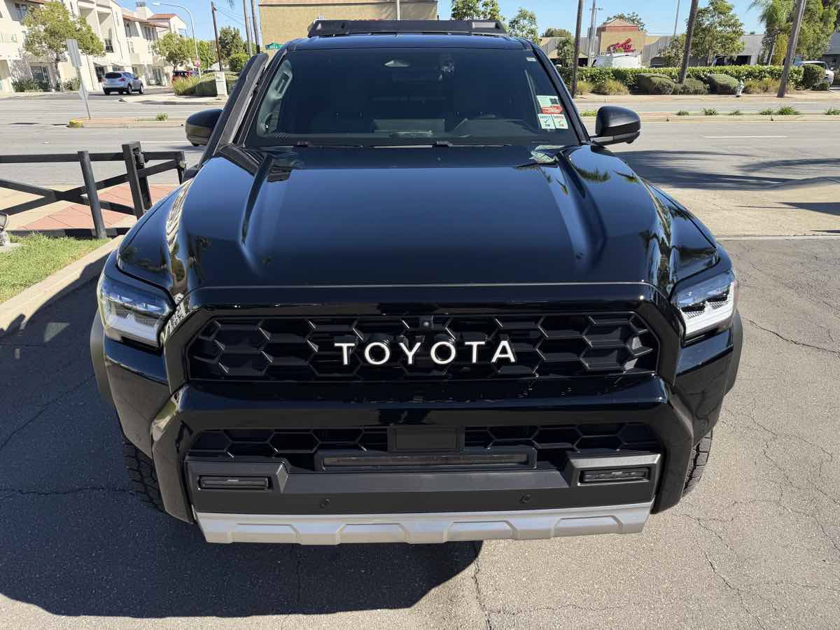 Used 2025 Toyota 4Runner Trailhunter AWD/4WD image 11
