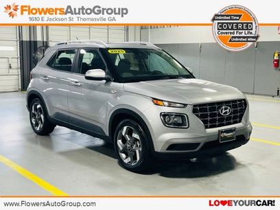 Used 2025 Hyundai Venue SEL
