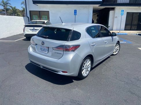 Used 2012 Lexus CT 200h Premium image 5