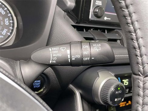 Used 2021 Toyota RAV4 XLE w/ Convenience Package image 39