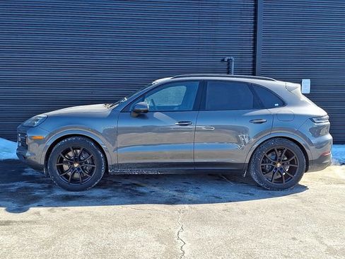 New 2026 Porsche Cayenne E-Hybrid AWD/4WD image 2