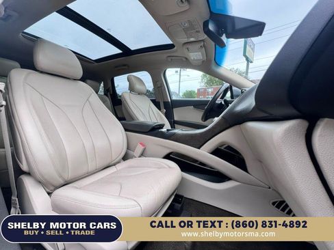 Used 2017 Lincoln MKX Reserve w/ Lincoln MKX Climate Package AWD/4WD image 18