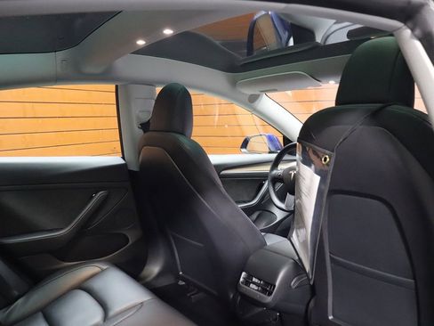 Used 2022 Tesla Model 3 Standard Range image 63