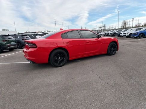 Used 2023 Dodge Charger SXT image 6