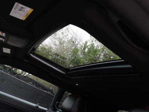 Used 2022 Dodge Challenger R/T Scat Pack image 12