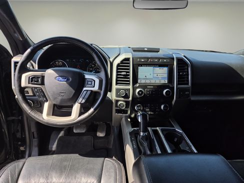 Used 2019 Ford F150 Lariat w/ Equipment Group 502A Luxury RWD image 12