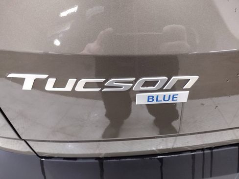 New 2026 Hyundai Tucson Blue SE w/ Tow & Go Package AWD/4WD image 15
