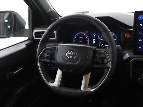 Used 2024 Toyota Tacoma TRD Off-Road w/ TRD Off Road Premium Package AWD/4WD image 14