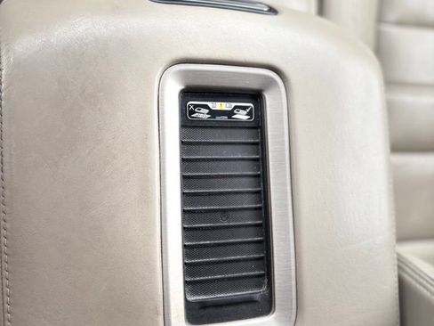 Used 2015 GMC Yukon XL Denali w/ Premium Package AWD/4WD image 26