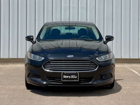 Used 2015 Ford Fusion SE FWD image 9