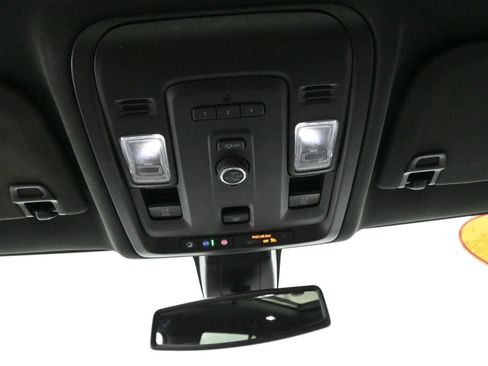 Used 2022 Chevrolet Tahoe LT image 30