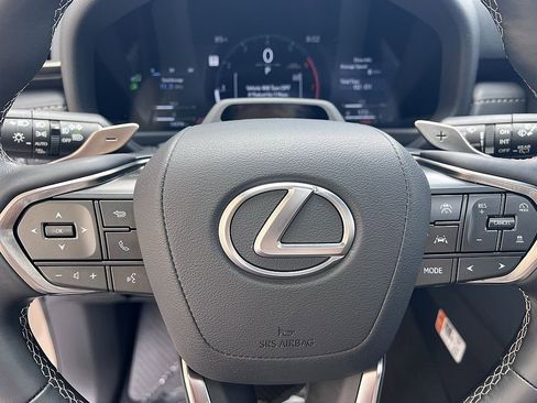 Certified 2025 Lexus LX 700h Overtrail w/ Accessory Package (Z1) AWD/4WD image 14