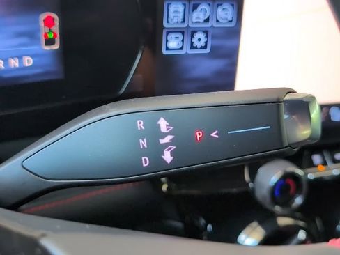 New 2025 Chevrolet Blazer EV RS image 29