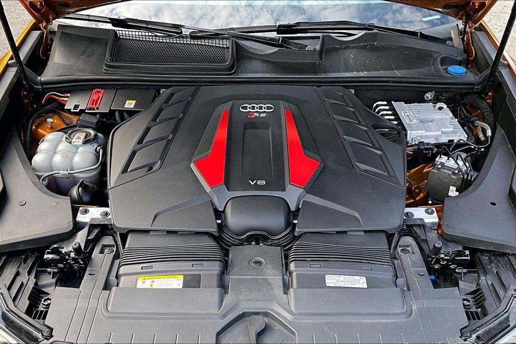 Used 2021 Audi RS Q8 w/ Carbon Optic Package AWD/4WD image 12