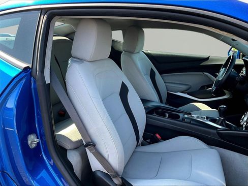 Used 2016 Chevrolet Camaro LT RWD image 26