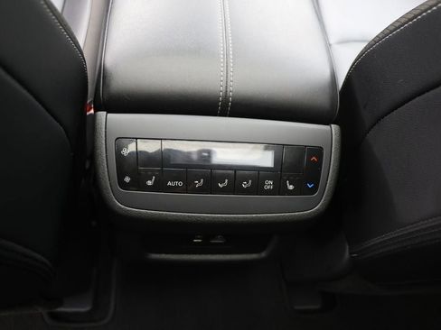 Used 2024 Nissan Pathfinder SL w/ SL Premium Package image 14