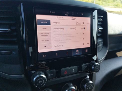 New 2026 RAM 5500 Tradesman w/ Chrome Appearance Group image 32