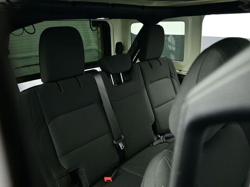 Used 2020 Jeep Wrangler Unlimited Sport S image 27