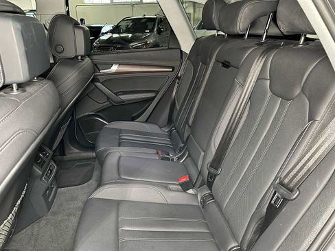 Used 2023 Audi Q5 2.0T Premium Plus w/ Premium Plus Package AWD/4WD image 21