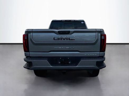 Used 2024 GMC Sierra 2500 Denali Ultimate w/ Max Trailering Package AWD/4WD image 6