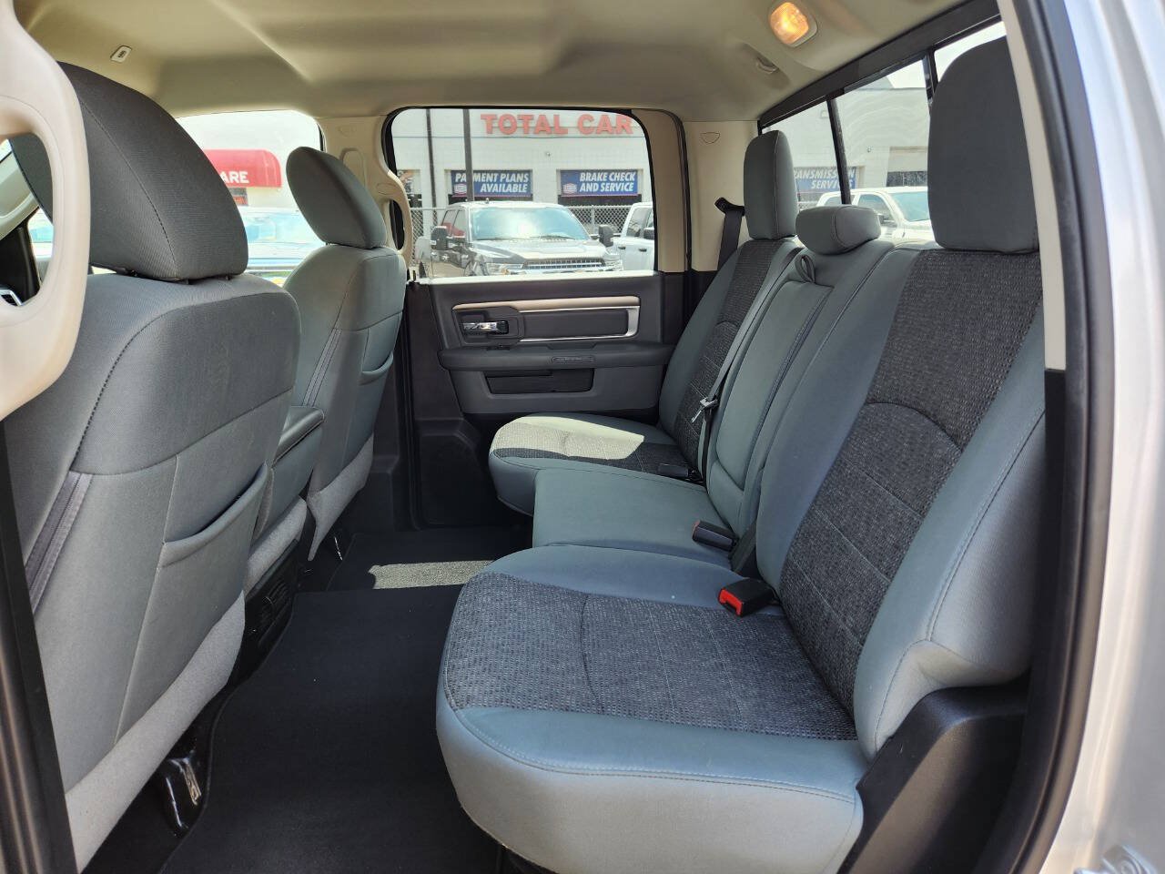 Used 2018 RAM 1500 Big Horn AWD/4WD image 13