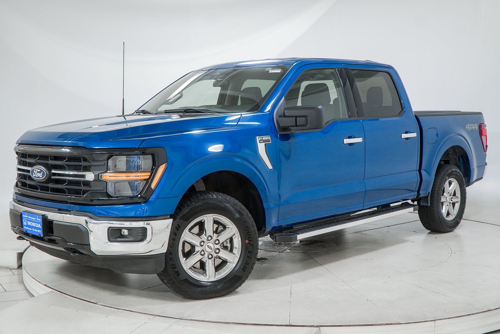 Used 2025 Ford F150 XLT w/ Equipment Group 301A Standard AWD/4WD image 1