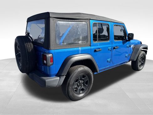 Used 2021 Jeep Wrangler Unlimited Sport image 4