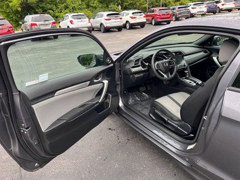 Used 2018 Honda Civic EX-T image 10