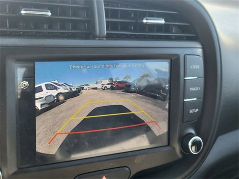 Used 2024 Kia Soul LX w/ Option Group 015 image 27
