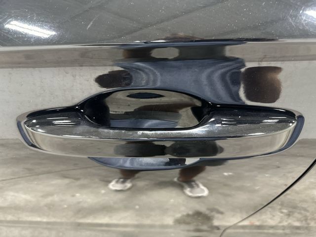 Used 2025 Honda CR-V EX image 11