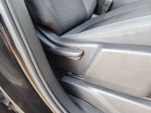 Certified 2022 Chevrolet Silverado 1500 LT Trail Boss w/ Convenience Package II image 26