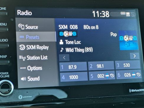 Used 2022 Toyota Corolla SE w/ Carpet Mat Package (TMS) image 17