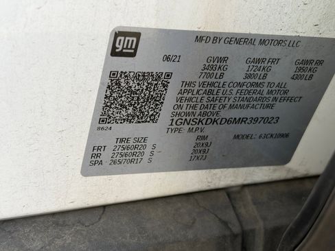 Used 2021 Chevrolet Suburban Z71 w/ Rear Media and Nav Package image 12