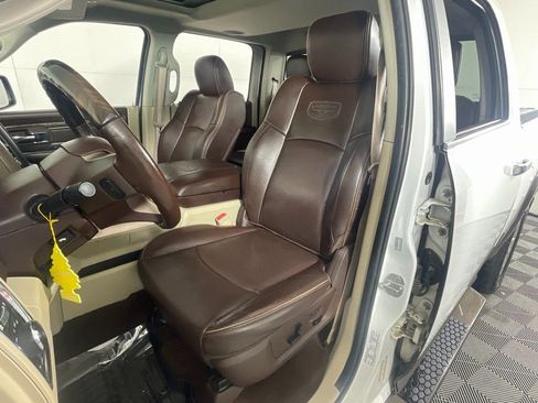 Used 2018 RAM 1500 Laramie Longhorn image 24