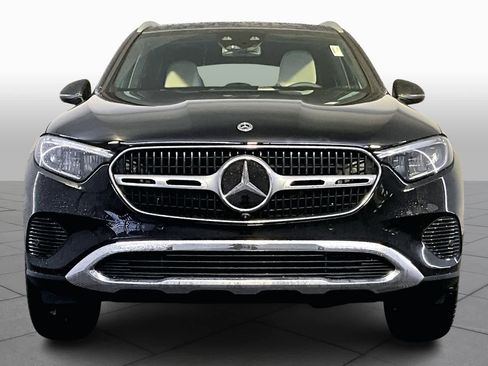 New 2026 Mercedes-Benz GLC 300 4MATIC image 2
