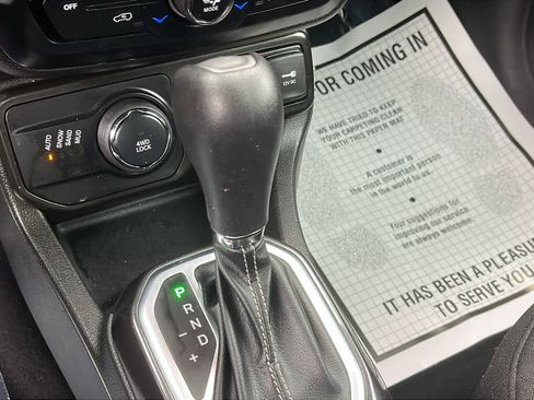 Certified 2021 Jeep Renegade Latitude image 18