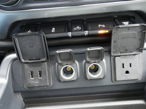 Used 2018 Chevrolet Silverado 3500 LTZ w/ Duramax Plus Package image 19