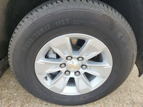Used 2025 Chevrolet Silverado 1500 LT RWD image 14