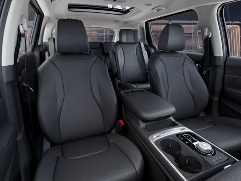 New 2026 Kia Carnival SX Prestige FWD image 15