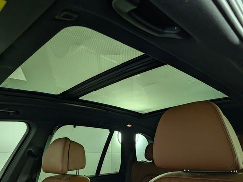 Used 2024 BMW X5 M60i image 32