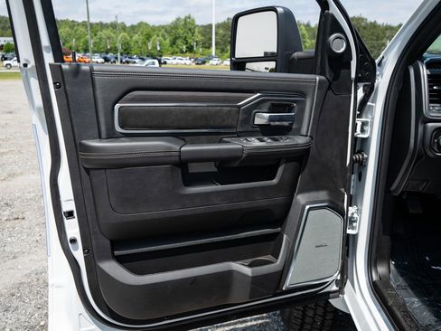 New 2026 RAM 4500 4x4 Crew Cab DRW w/ Laramie Trim Package image 33