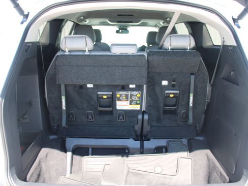 Certified 2025 Toyota Sienna XLE w/ XLE Plus Package FWD image 15