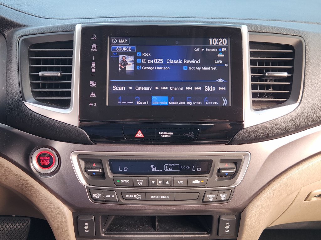 Used 2018 Honda Ridgeline RTL-T image 12