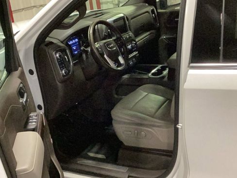 Used 2022 GMC Sierra 1500 SLT w/ SLT Premium Plus Package image 10