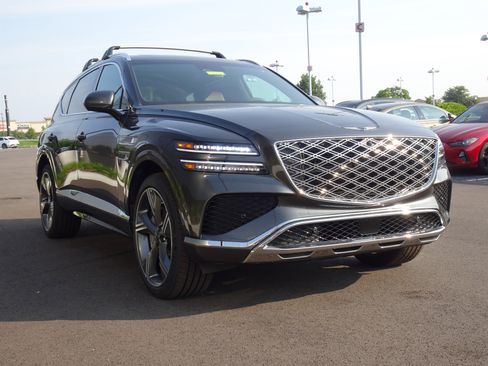 New 2025 Genesis GV80 3.5T Prestige image 6