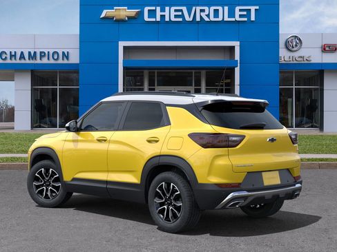New 2025 Chevrolet TrailBlazer ACTIV w/ Convenience Package FWD image 3